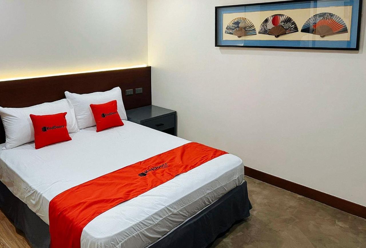 Reddoorz Plus @ Toshiko Boutique Hotel Koronadal City Ngoại thất bức ảnh