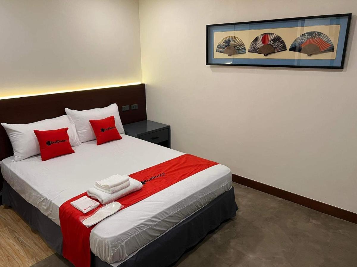 Reddoorz Plus @ Toshiko Boutique Hotel Koronadal City Ngoại thất bức ảnh